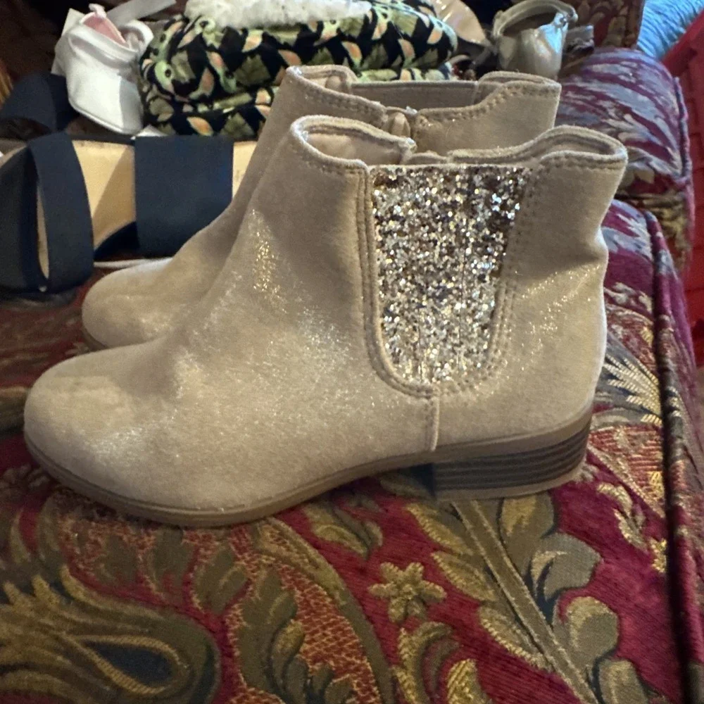 Rachel Zoe Girls Size 1 Bootie Boots Gold